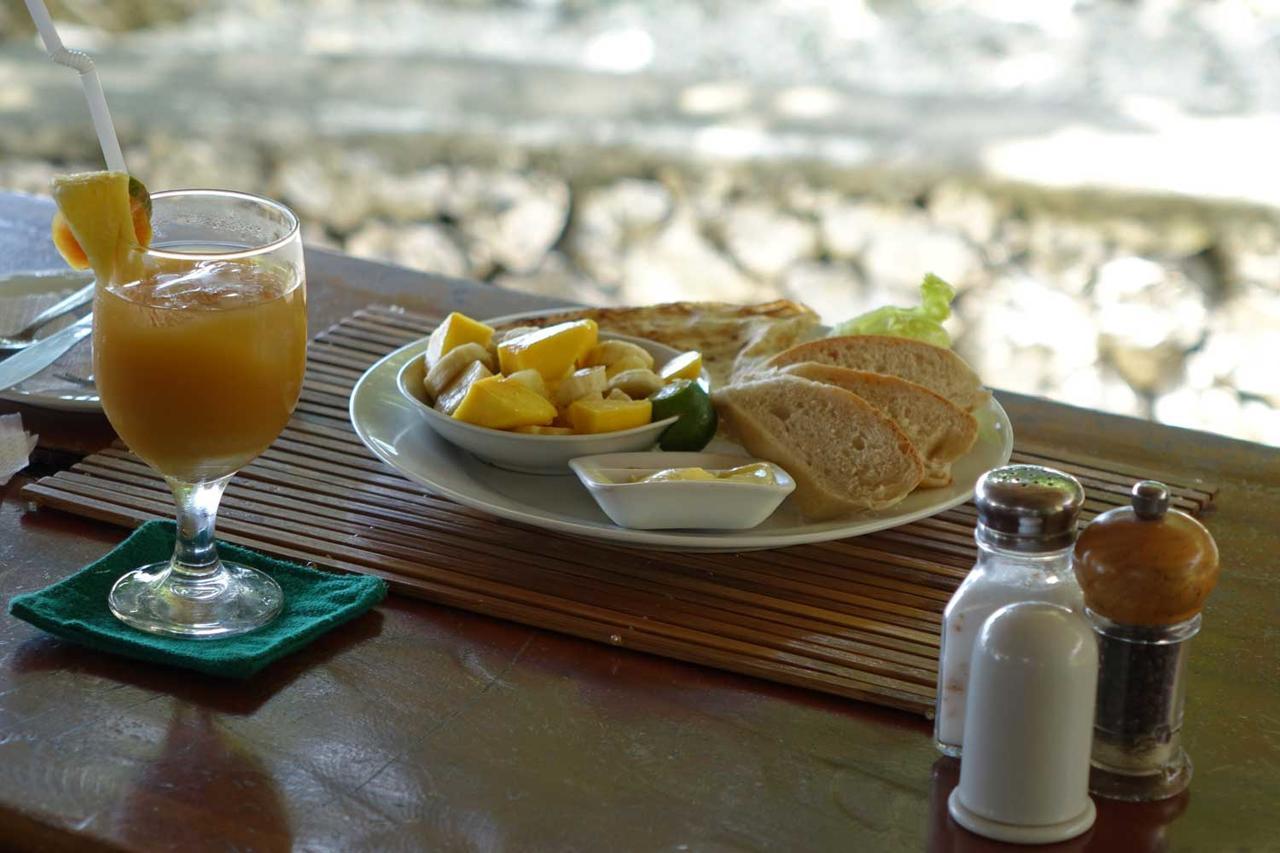 Solar Lodge Moalboal Ngoại thất bức ảnh
